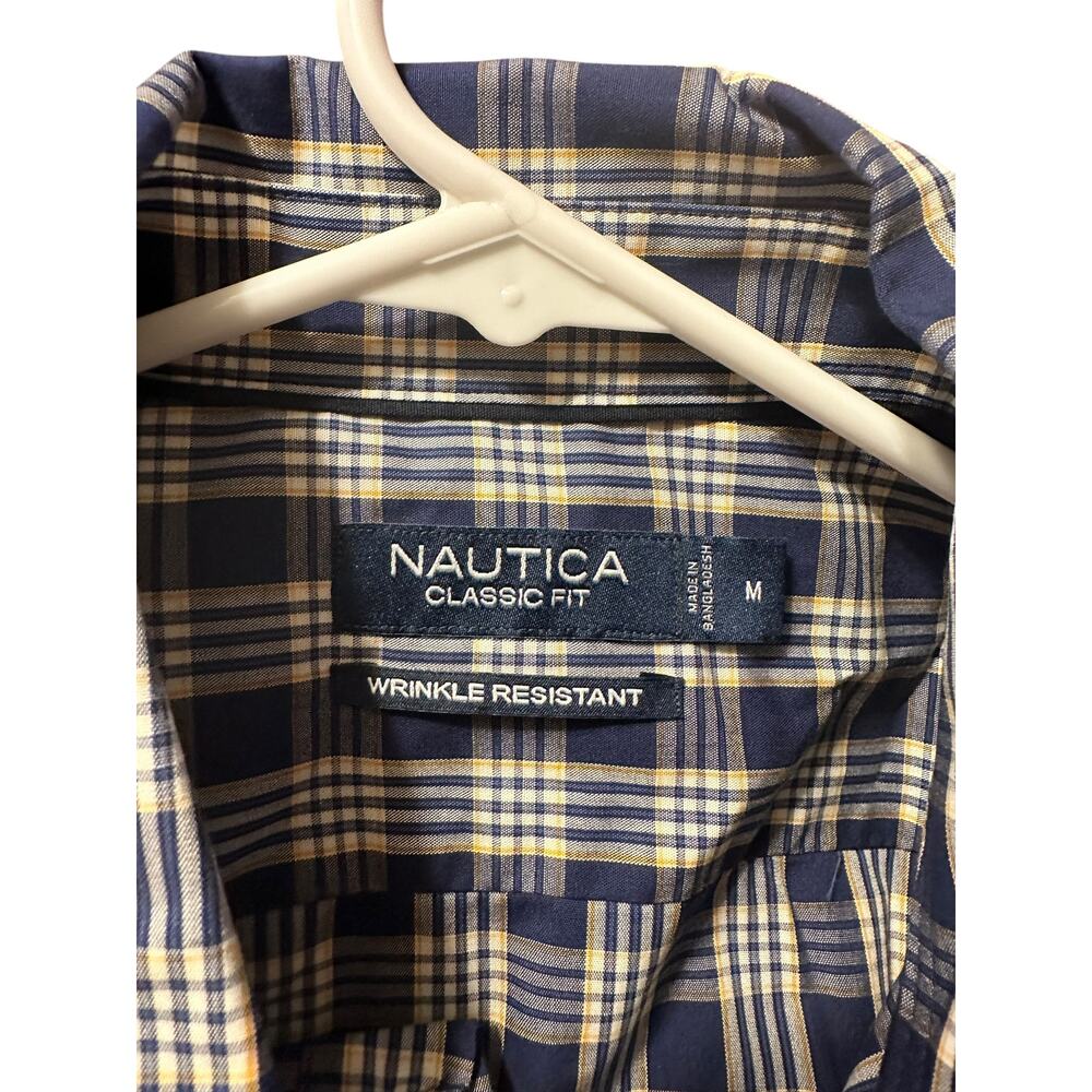 Nautica Blue Plaid Button Down Shirt Men's Size Medium NWT Classic Fit - Picture 3 of 5